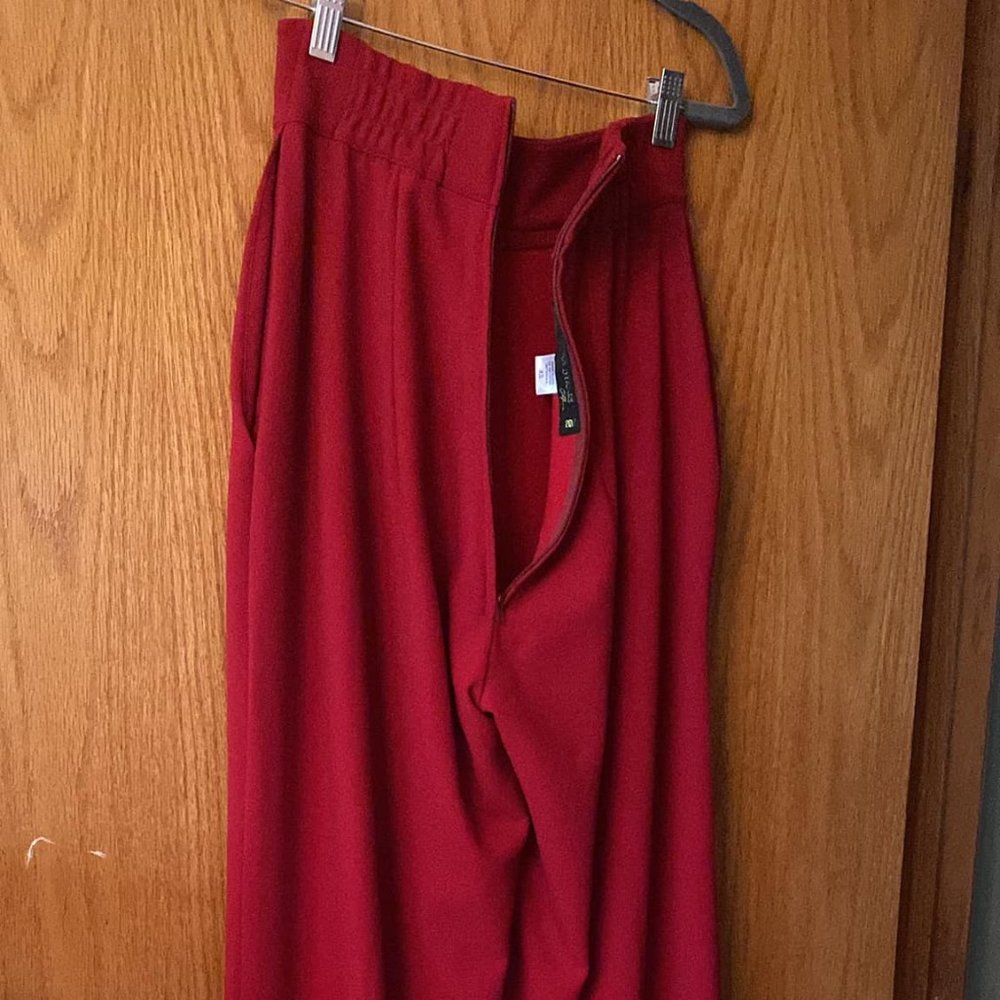 Laura Byrnes Doris / Dietrich Red Pants